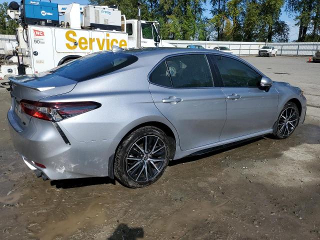 VIN 4T1T11AK7NU623496 2022 Toyota Camry, SE no.3