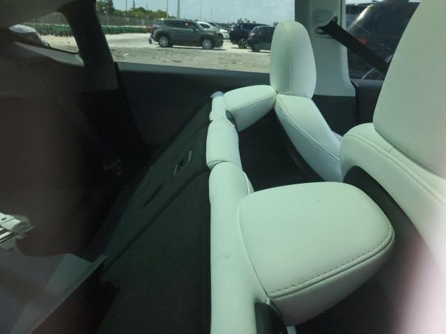 2023 TESLA Y 7SAYGDED5PF960978