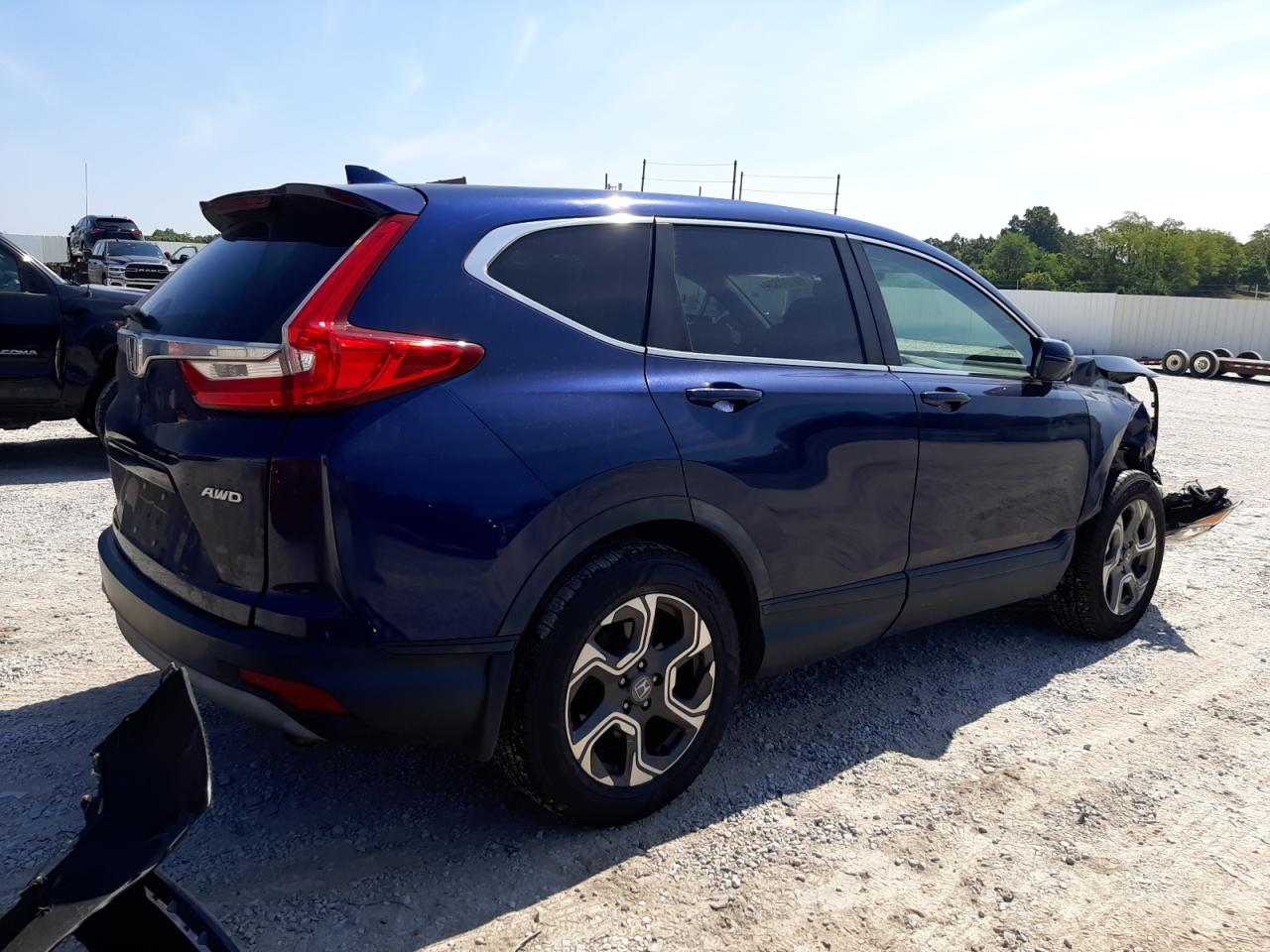 Lot #2833814054 2017 HONDA CR-V EX