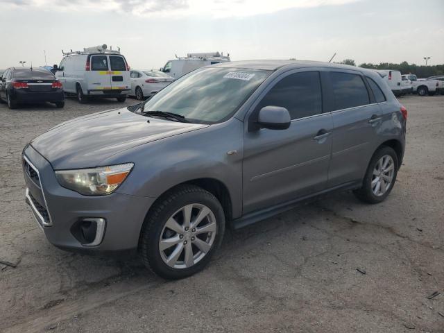 MITSUBISHI OUTLANDER SE
