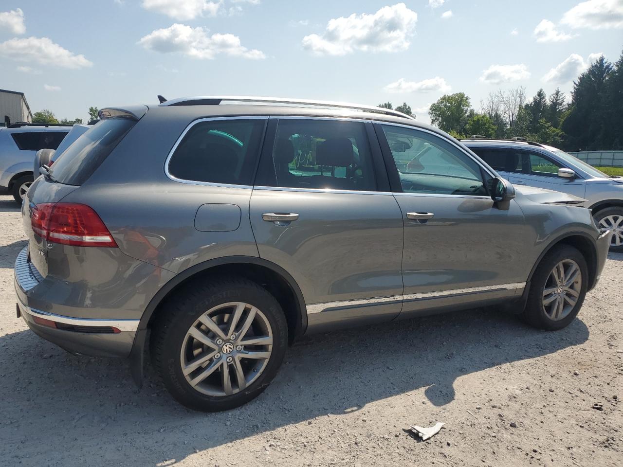 Lot #3049503649 2016 VOLKSWAGEN TOUAREG SP