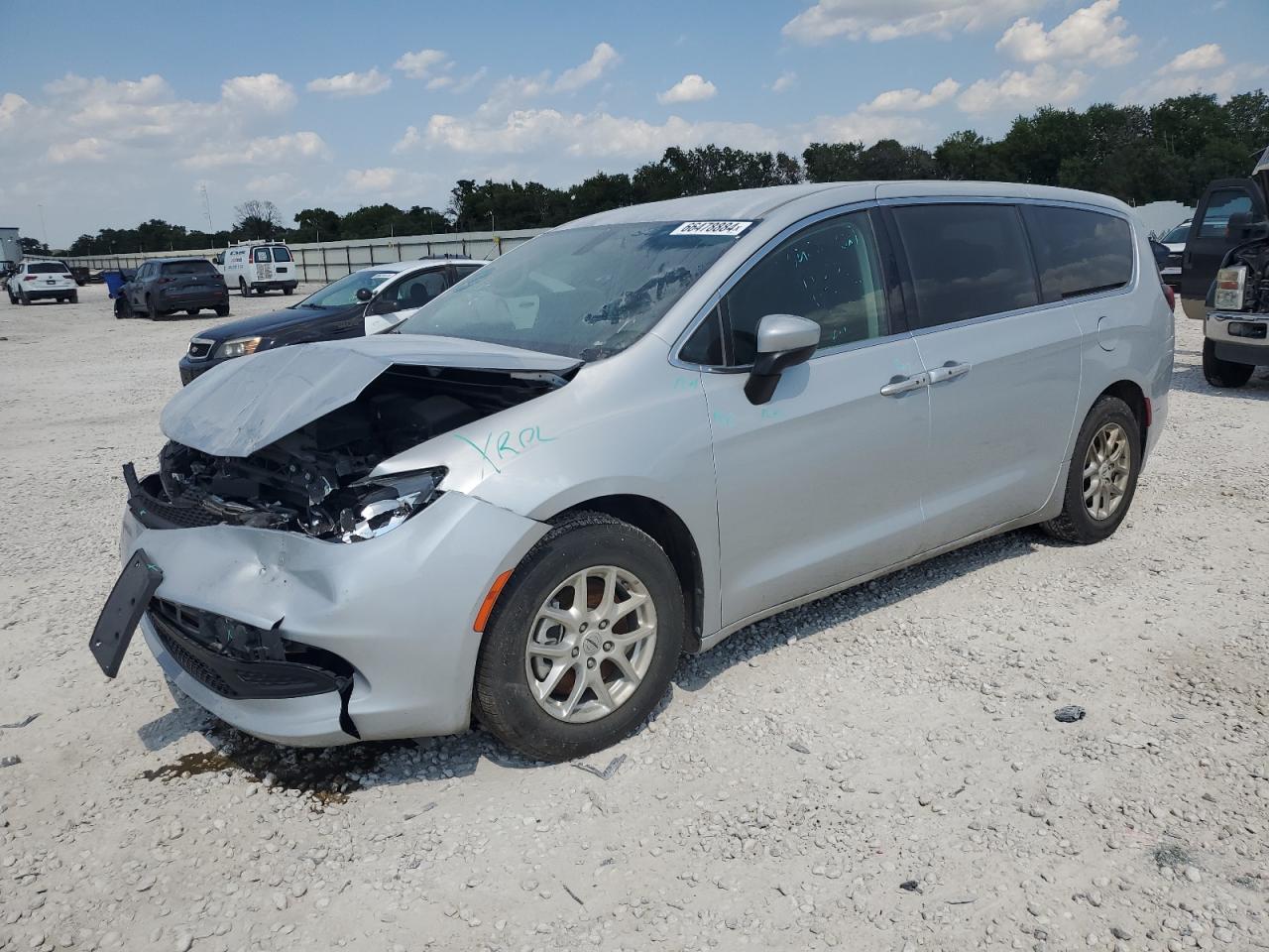 Lot #2740681028 2022 CHRYSLER VOYAGER LX