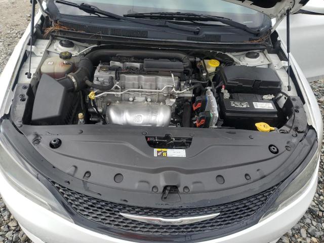 VIN 1C3CCCBB8FN511735 2015 Chrysler 200, S no.11