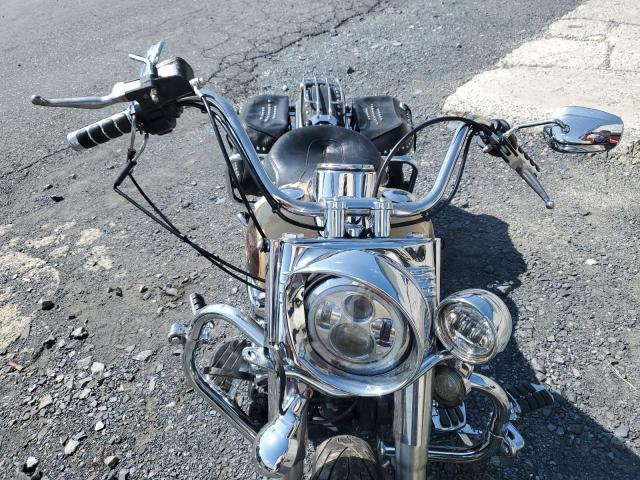 2014 HARLEY-DAVIDSON FLSTC HERI 1HD1BWV14EB023424