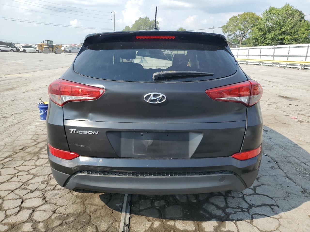 Lot #2855466731 2017 HYUNDAI TUCSON SE