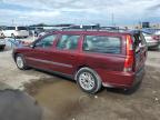 VOLVO V70 photo