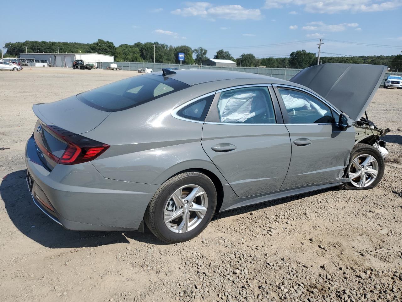 Lot #2952816752 2022 HYUNDAI SONATA SE