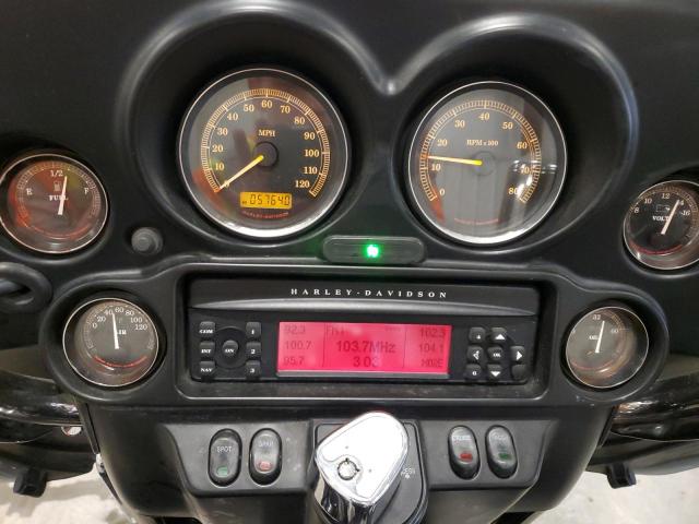 2011 HARLEY-DAVIDSON FLHTCUTG 1HD1MAM1XBB856350