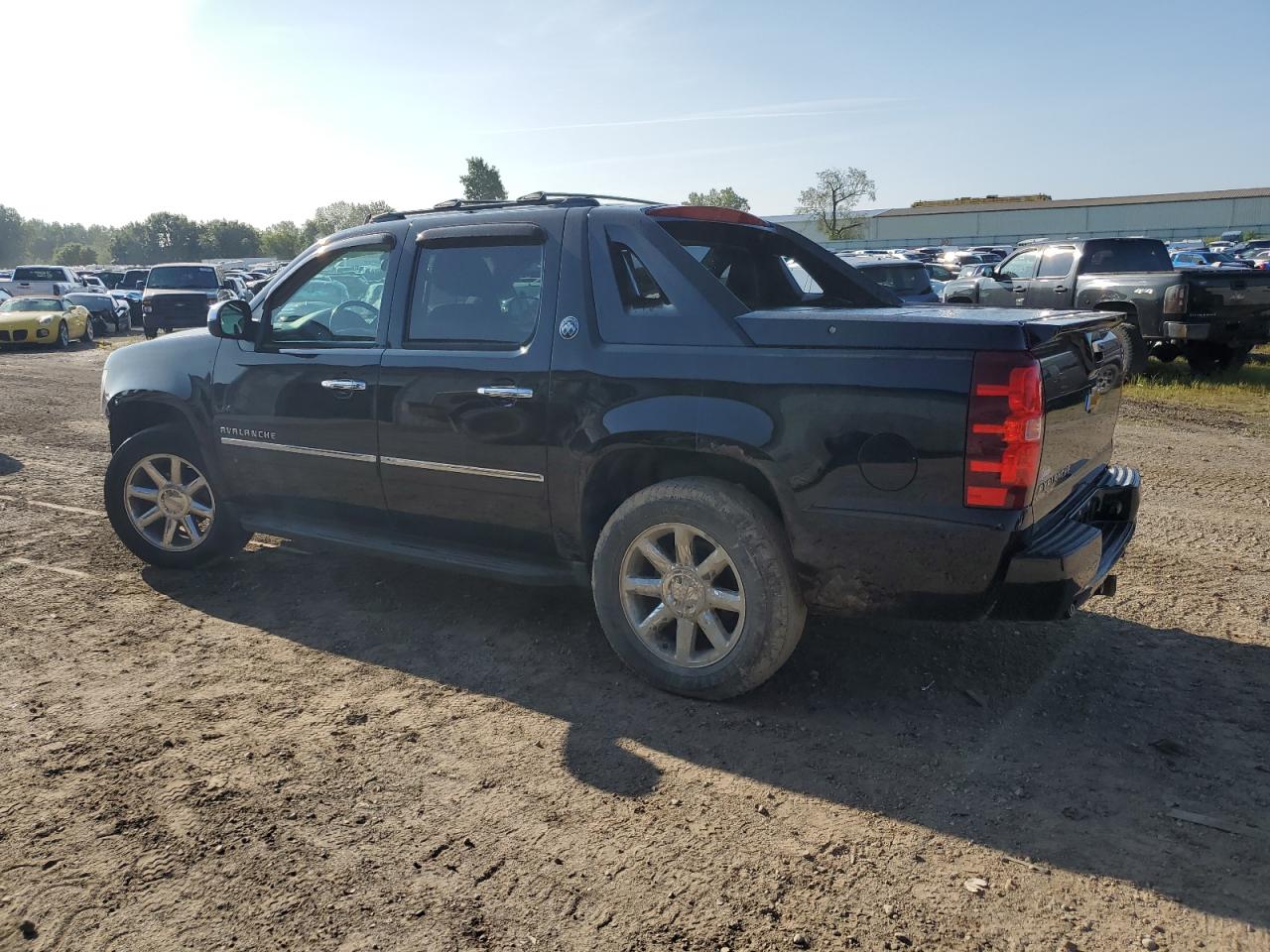 CHEVROLET AVALANCHE 2013 black  flexible fuel 3GNTKGE79DG326555 photo #3