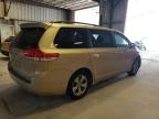 TOYOTA SIENNA LE photo