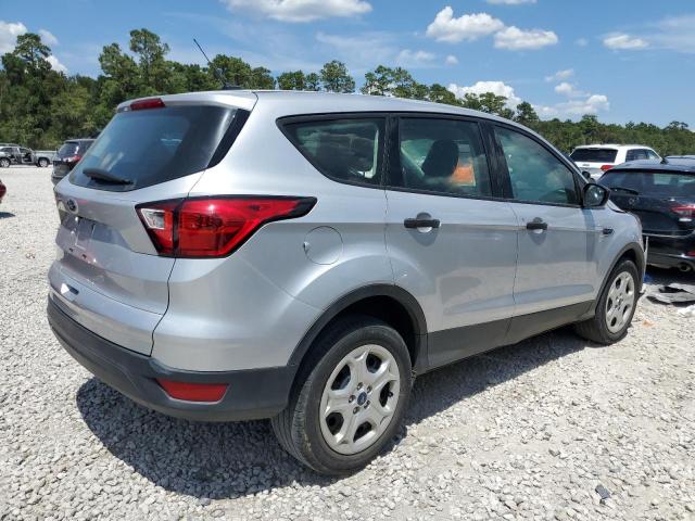 VIN 1FMCU0F74KUA05201 2019 Ford Escape, S no.3