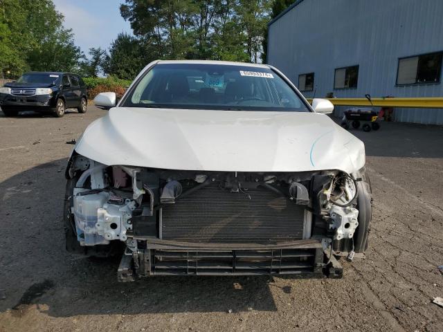 VIN 4T1B21HK3JU003639 2018 Toyota Camry, Hybrid no.5