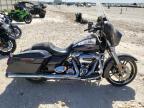 2019 HARLEY-DAVIDSON FLHX - 1HD1KBC17KB618145