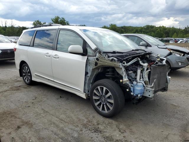 VIN 5TDDZ3DC2JS200468 2018 Toyota Sienna, Xle no.4