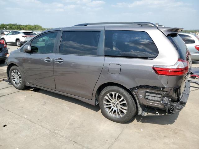 VIN 5TDYZ3DC3LS026883 2020 Toyota Sienna, Xle no.2