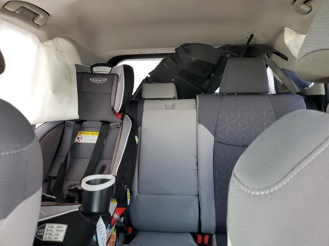 2019 TOYOTA RAV4 XLE - JTMP1RFV8KD008720