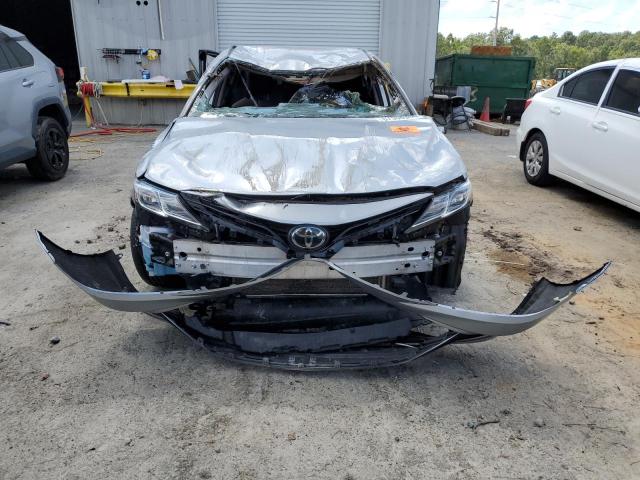 VIN 4T1C11AK0MU563799 2021 Toyota Camry, LE no.5