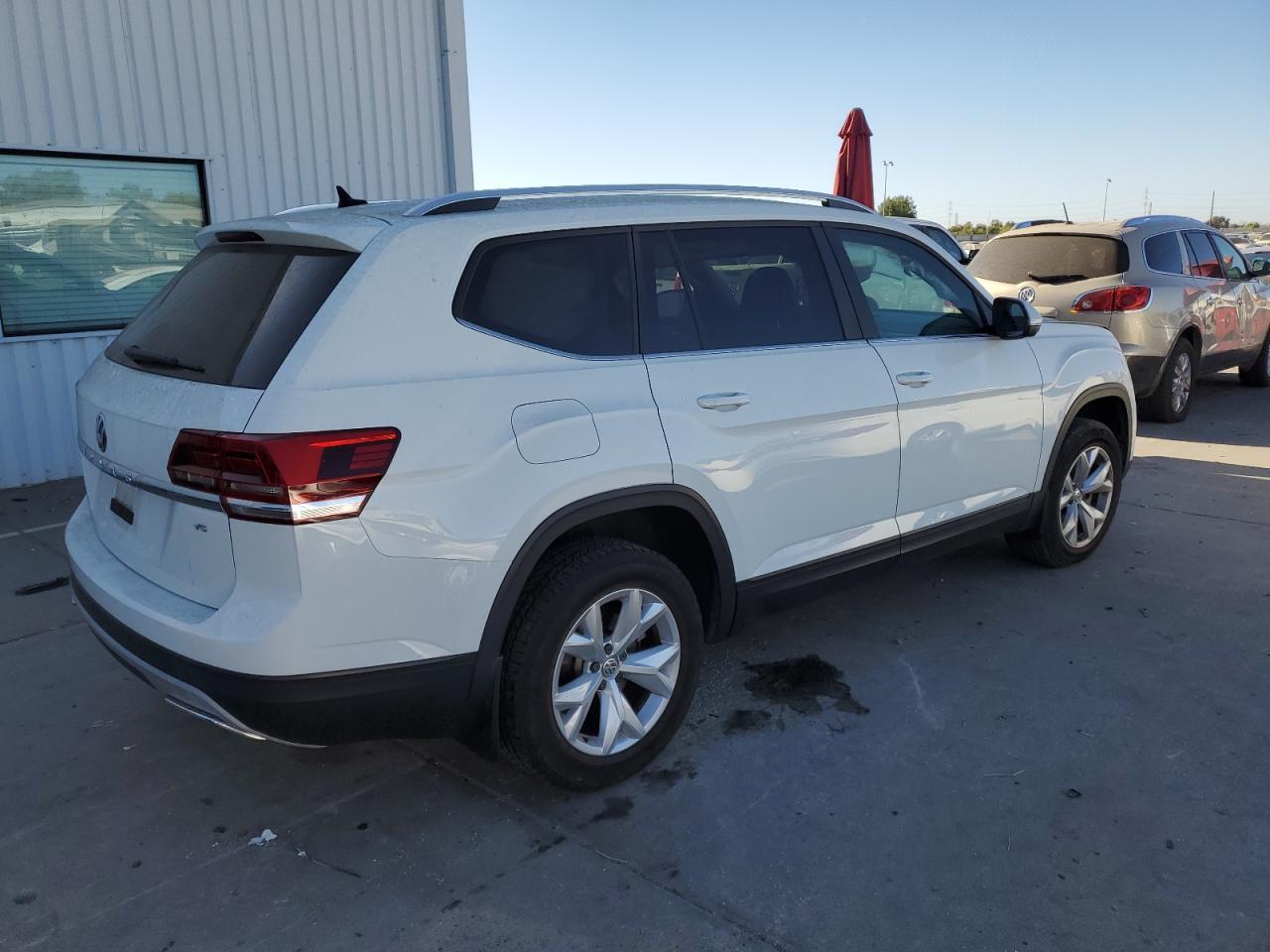 Lot #2979103035 2018 VOLKSWAGEN ATLAS SE