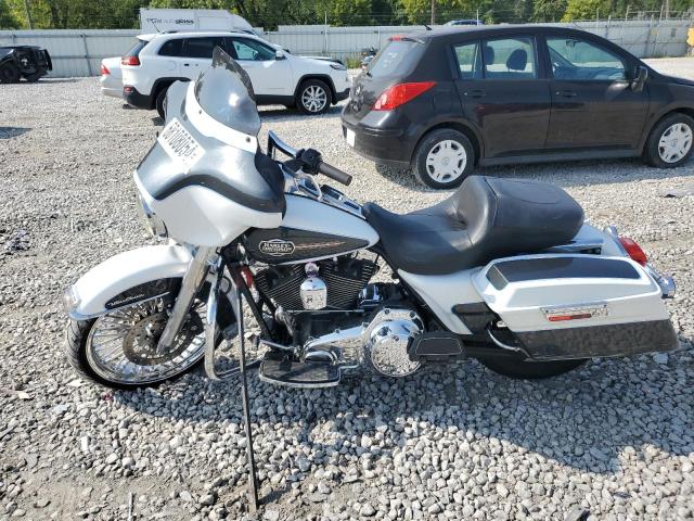 2008 HARLEY-DAVIDSON FLHTCUI 1HD1FC4128Y605933
