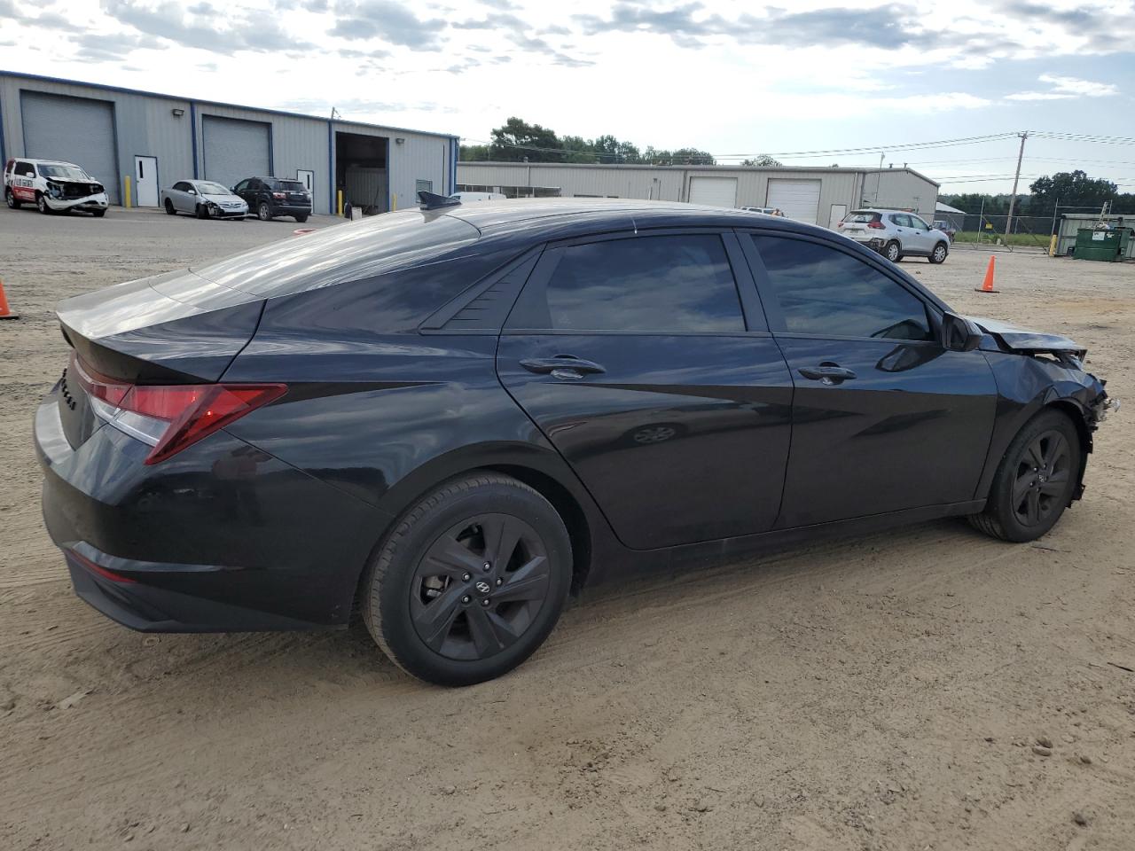 Lot #2928586688 2023 HYUNDAI ELANTRA SE