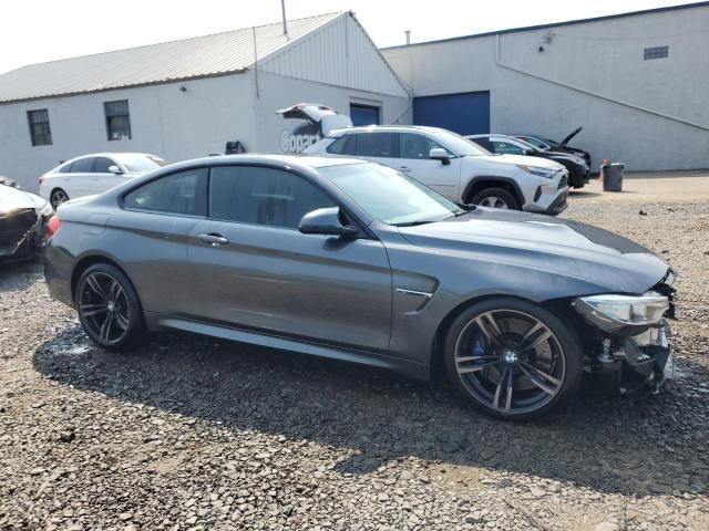 VIN WBS3R9C54FK334990 2015 BMW M4 no.4