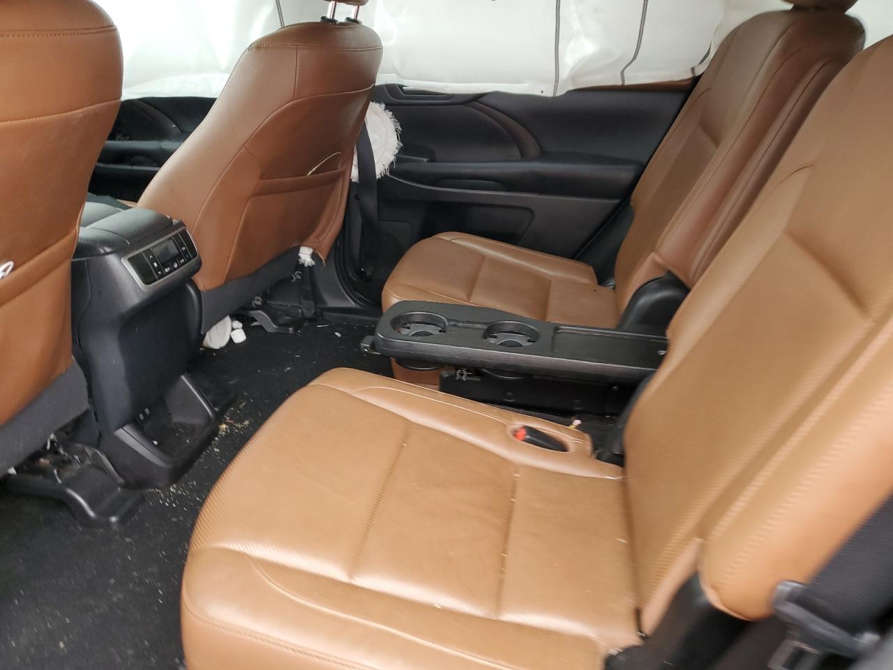 TOYOTA HIGHLANDER LIMITED