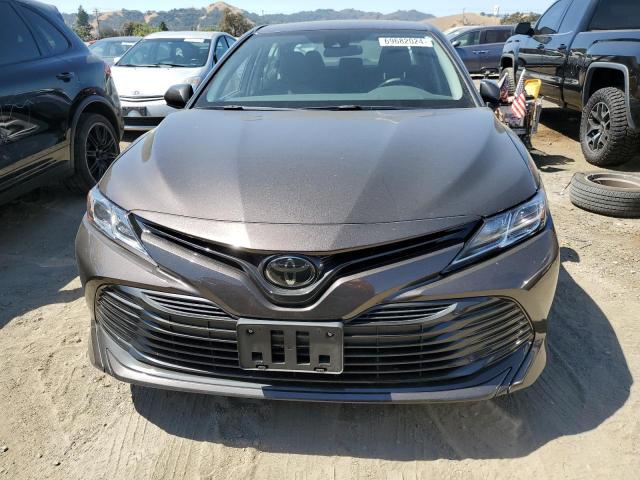 VIN 4T1B11HK6KU247726 2019 Toyota Camry, L no.5