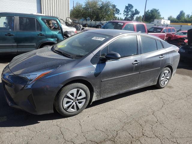 VIN JTDKARFU7J3551689 2018 Toyota Prius no.1