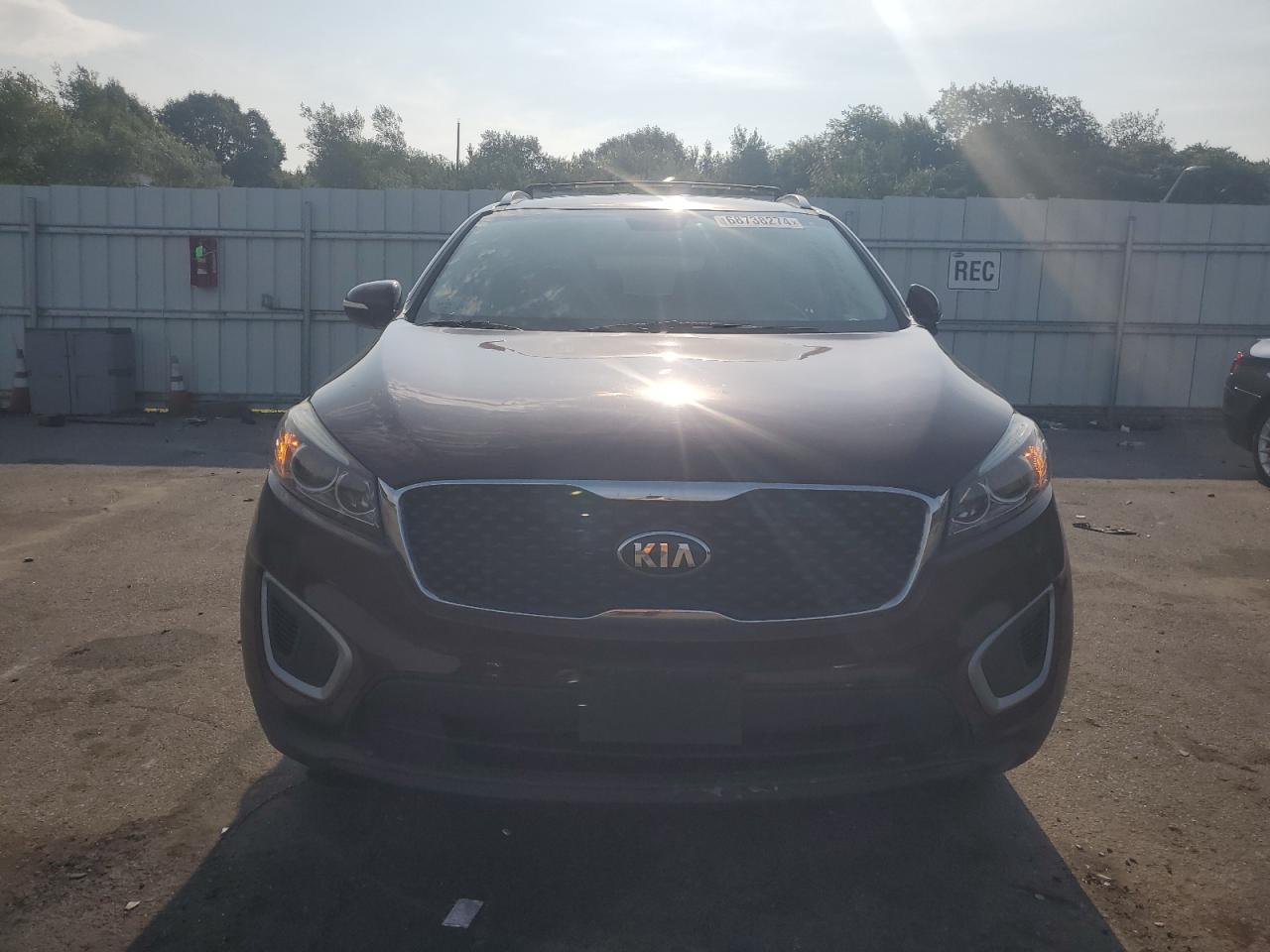 Lot #2791823714 2017 KIA SORENTO LX