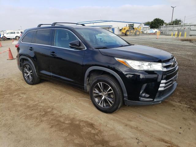 VIN 5TDZZRFH4JS241735 2018 Toyota Highlander, LE no.4