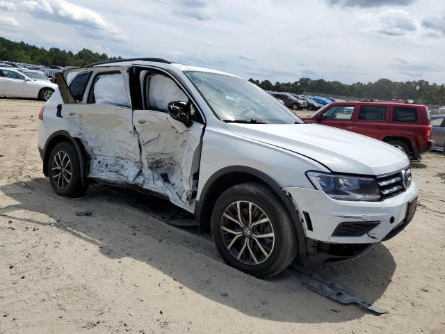 VIN 3VV2B7AX2JM190925 2018 Volkswagen Tiguan, SE no.4