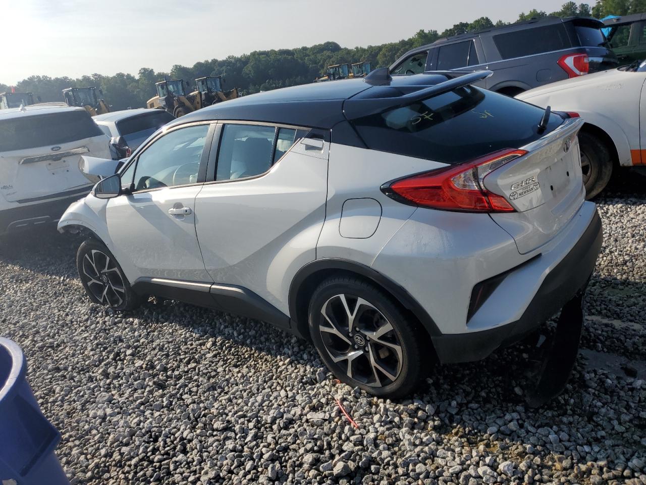 Lot #2909585327 2020 TOYOTA C-HR XLE