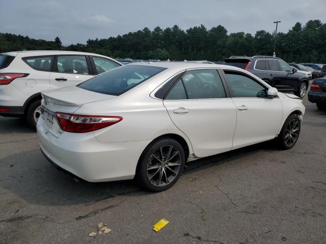 VIN 4T1BK1FK1FU566781 2015 Toyota Camry, Xse no.3