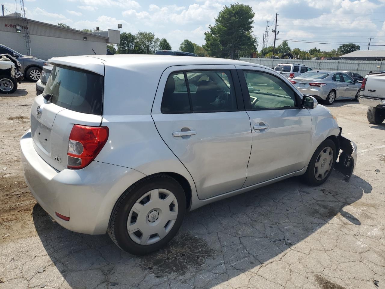 Lot #2811725052 2012 TOYOTA SCION XD