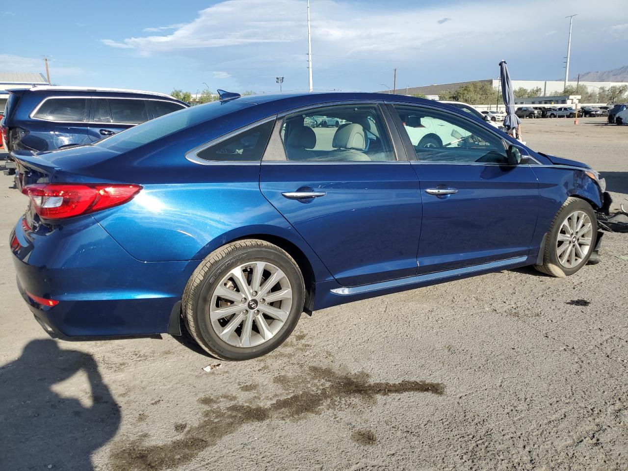 Lot #2776943561 2017 HYUNDAI SONATA SPO