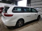 TOYOTA SIENNA photo