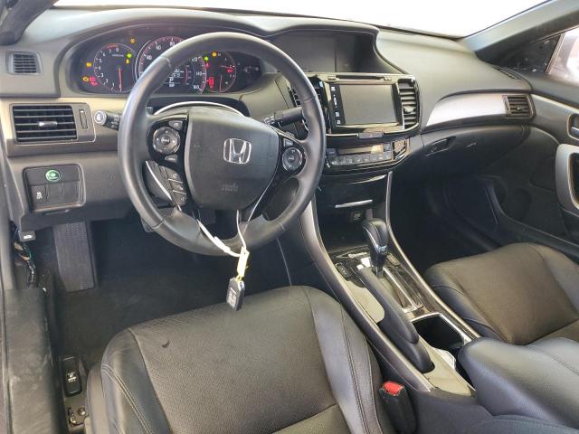 2017 HONDA 1100 - 1HGCT2B87HA004041