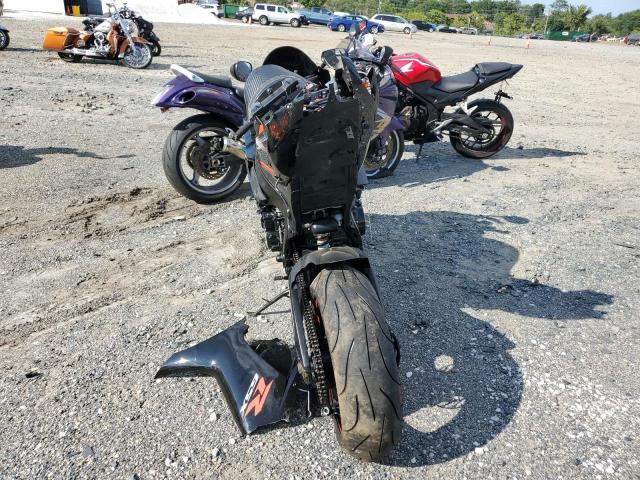 2022 SUZUKI GSX-R750 - JS1GR7MA6N7100354