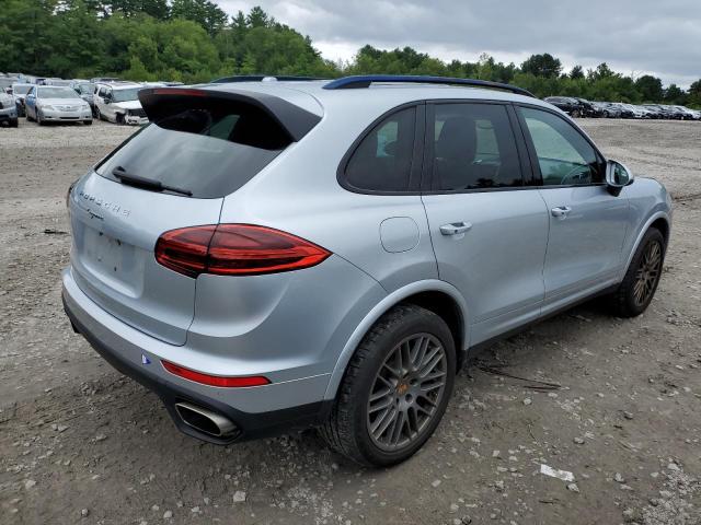 VIN WP1AA2A23HKA87355 2017 Porsche Cayenne no.3