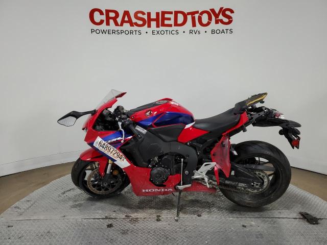 2022 HONDA CBR1000 RA - JH2SC7756NK500371