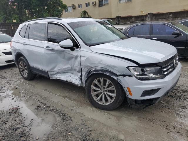 2018 VOLKSWAGEN TIGUAN SE - 3VV3B7AX0JM157474