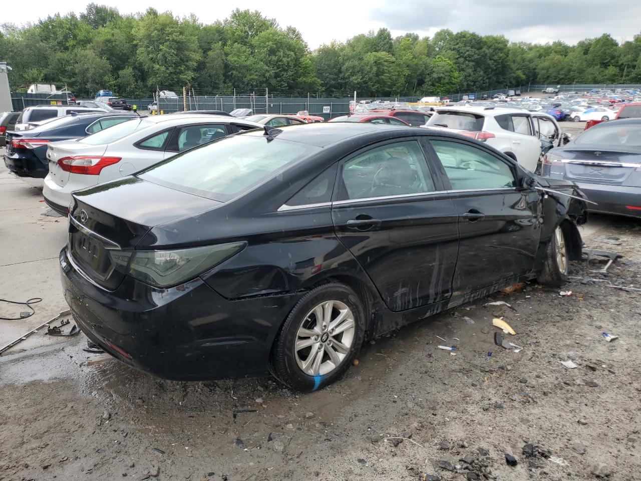 Lot #3028599930 2013 HYUNDAI SONATA GLS