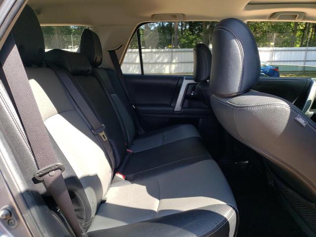 2020 TOYOTA 4RUNNER SR - JTEBU5JR0L5792824
