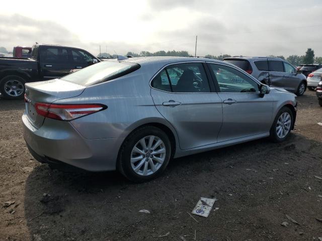 VIN 4T1B11HK6KU241487 2019 Toyota Camry, L no.3