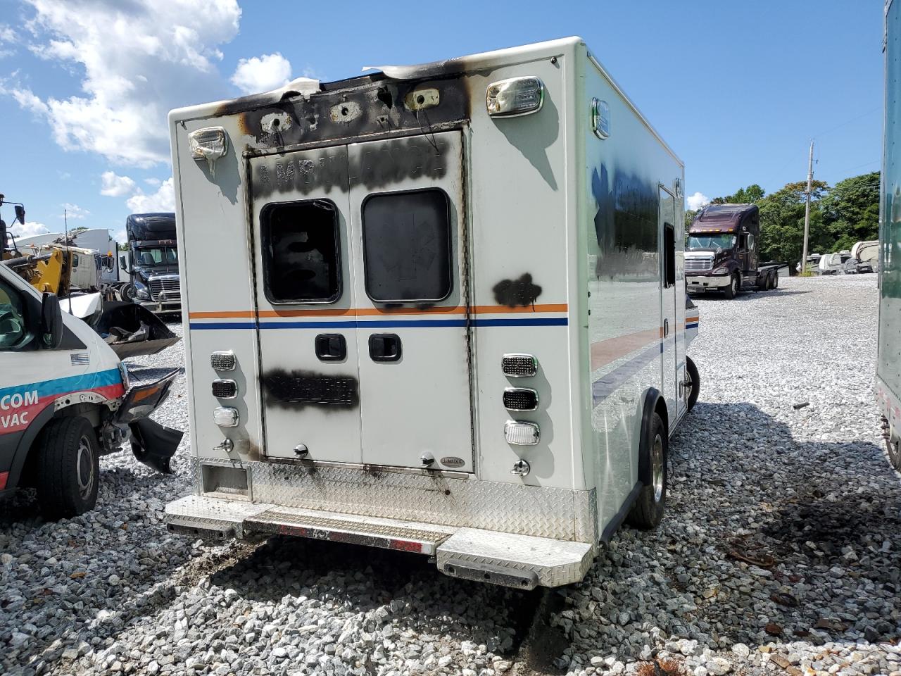 FORD ECONOLINE E350 SUPER DUTY CUTAWAY VAN