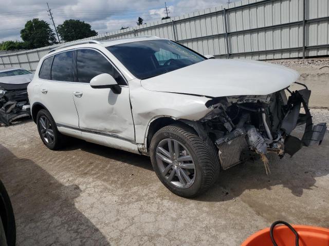 VIN WVGEP9BP4GD002929 2016 Volkswagen Touareg, Tdi no.4