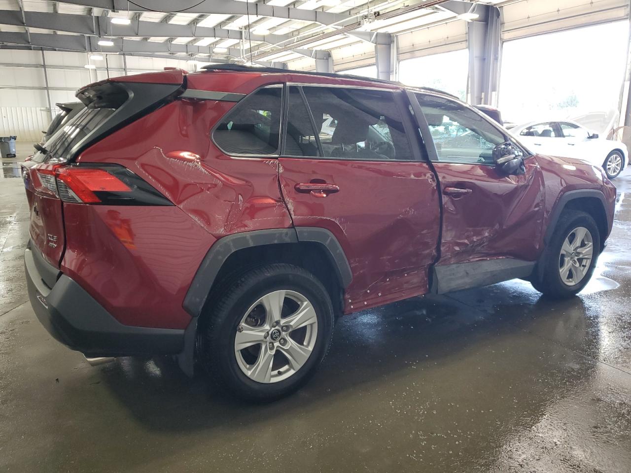 Lot #2921548690 2020 TOYOTA RAV4 XLE