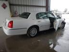 LINCOLN TOWN CAR E photo