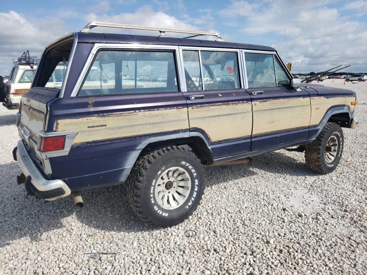 1983 Jeep WAGONEER