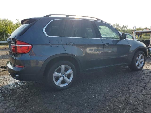 VIN 5UXZV4C56D0E10042 2013 BMW X5, Xdrive35I no.3